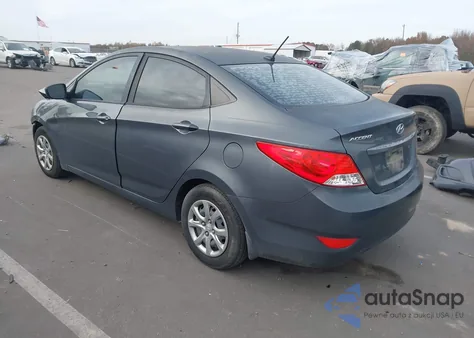 2013 Hyundai Accent Gls z USA, uszkodzony, nr VIN KMHCT4AE9DU275463